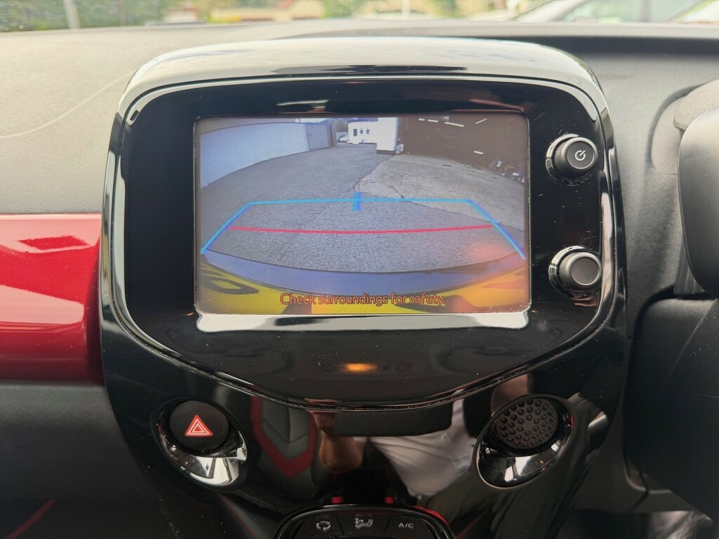 Toyota Aygo Vvt-i X-claim X-shift Funroof PN67XVC #5