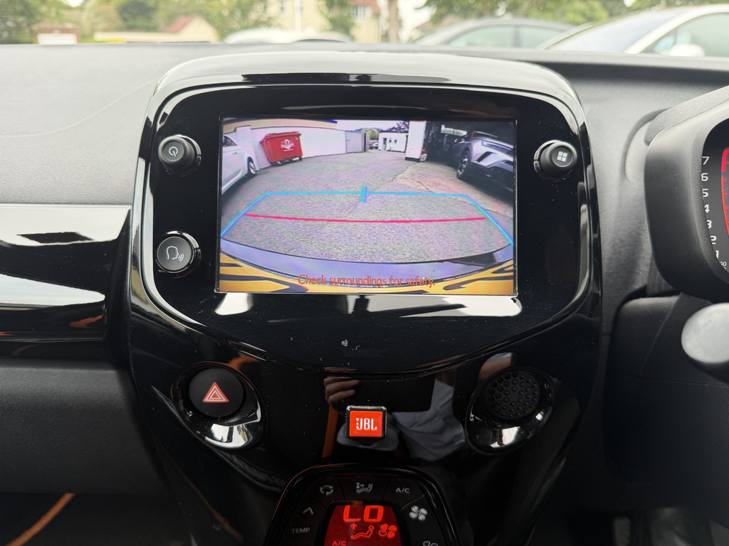 Toyota Aygo Vvt-i Jbl Edition X-shift Tss  #5