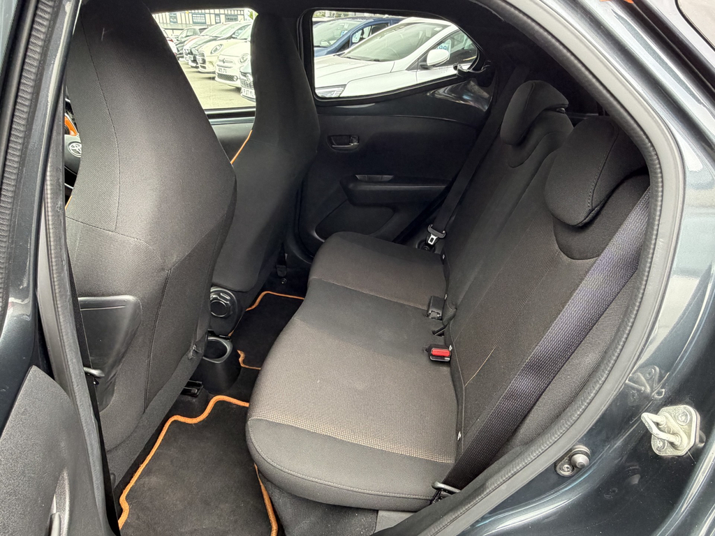 Toyota Aygo Hatchback Red #9