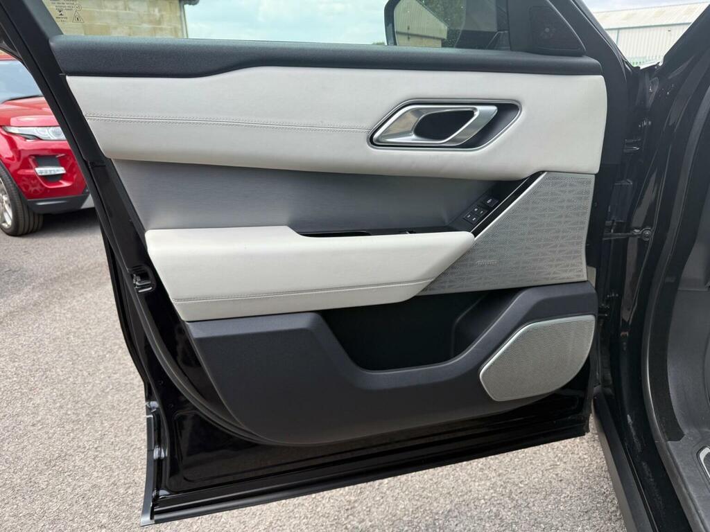 Land Rover Range Rover Velar Range Rover Velar S D240 White #45