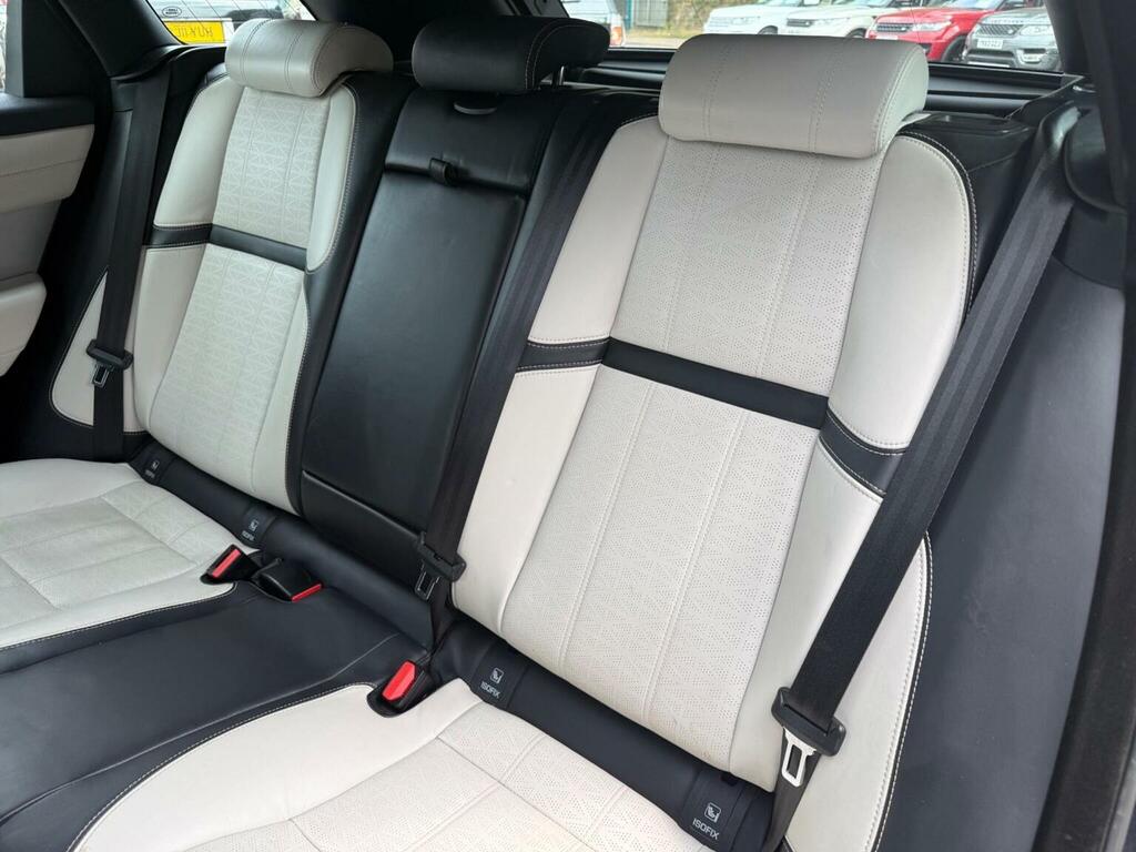 Land Rover Range Rover Velar Range Rover Velar S D240 White #31