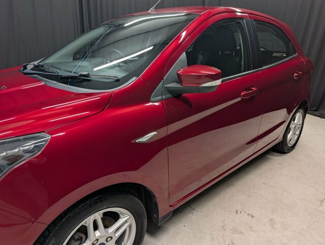 Ford KA+ Zetec Marketing Level 1 1.2L Ti-vct 85 Ps 5 White #34