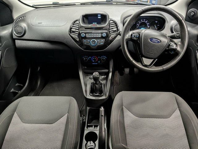 Ford KA+ 2018 1.2 Ti-vct Zetec Hatchback Red #3