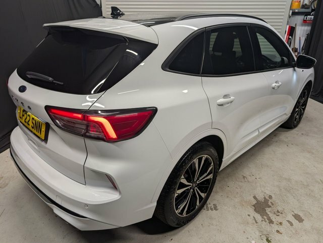 Ford Kuga 2022 1.5T Ecoboost St-line X Edition Suv Petro LP22SNN White #5