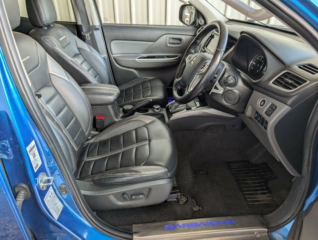 Mitsubishi L200 2017 2.4 Di-d Dc Barbarian Pickup Double Cab D Blue #3
