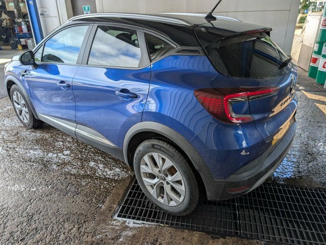 Renault Captur 2020 1.5 Blue Dci Iconic Suv Edc Euro 6 Blue #4