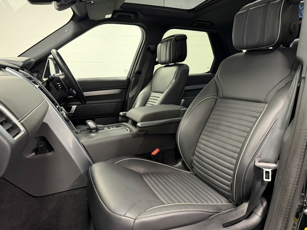 Land Rover Discovery Suv 3.0 D300 Mhev R-dynamic Hse 202121 ME21LFZ Black #3