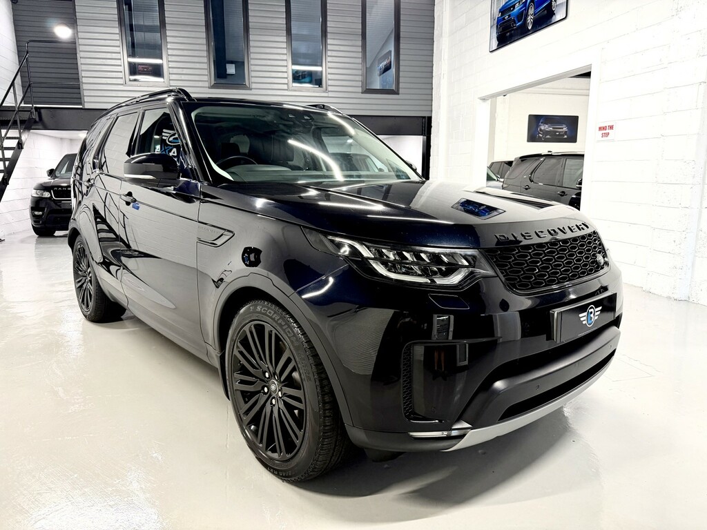 Land Rover Discovery 3.0 Td V6 Hse Black