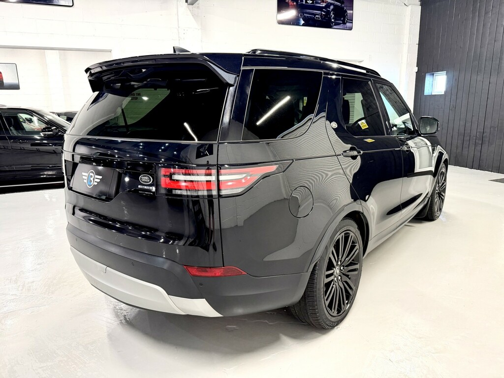 Land Rover Discovery 3.0 Td V6 Hse Black #2