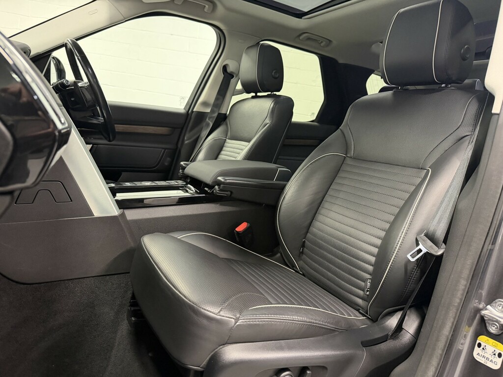 Land Rover Discovery 3.0 Td V6 Hse Grey #3