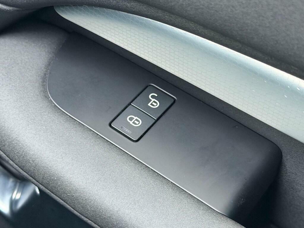 Land Rover Discovery 2020 2.0 D240 Mhev R-dynamic Hse Suv Au Black #49