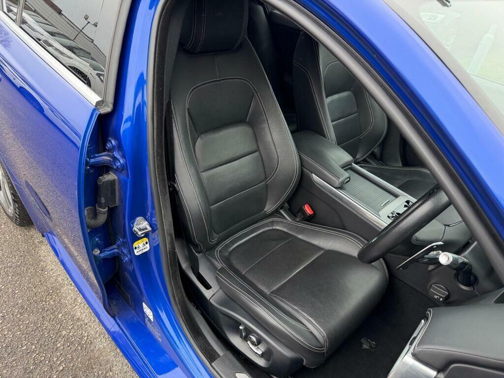 Jaguar XE 2.0 P250i R-dynamic Se Saloon Euro Grey #15