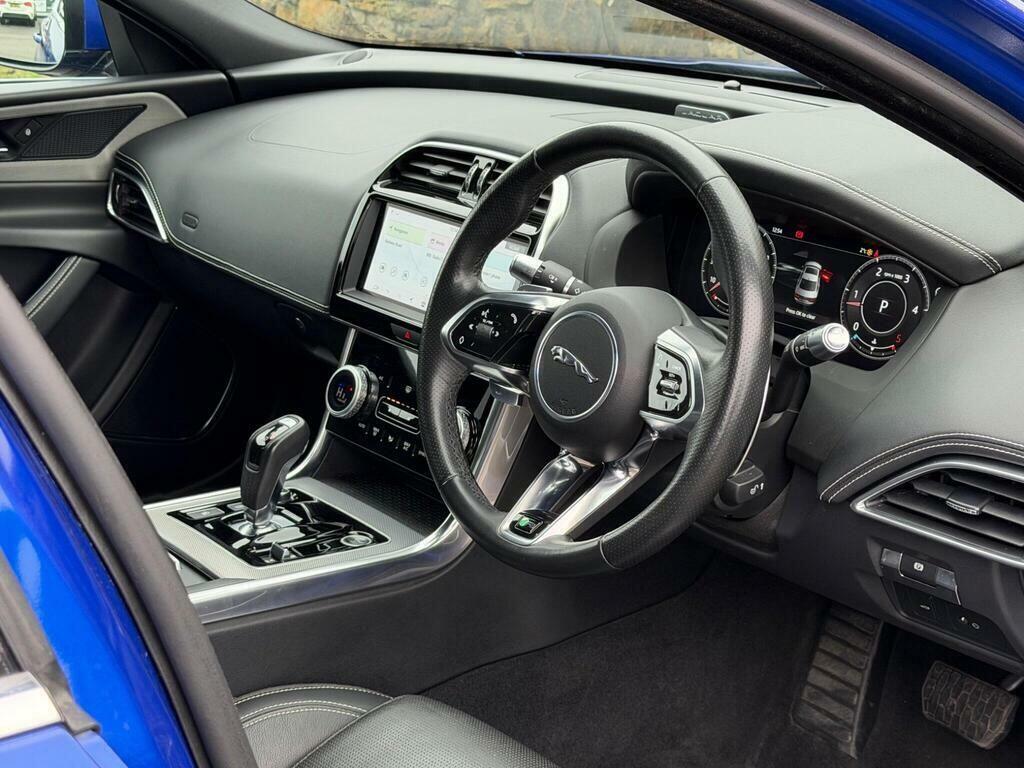 Jaguar XE 2.0 P250i R-dynamic Se Saloon Euro Grey #10