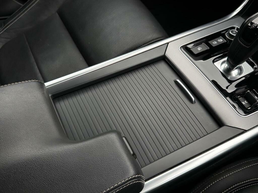 Jaguar XE 2.0 P250i R-dynamic Se Saloon Euro Grey #41
