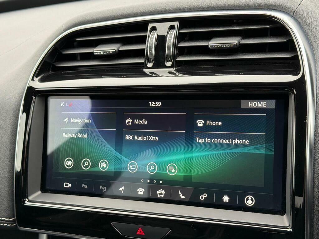 Jaguar XE 2.0 P250i R-dynamic Se Saloon Euro Grey #28