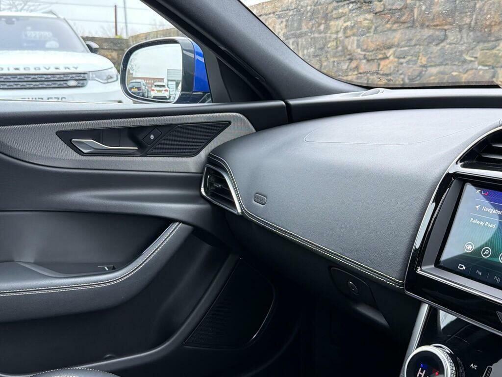 Jaguar XE 2.0 P250i R-dynamic Se Saloon Euro Grey #49
