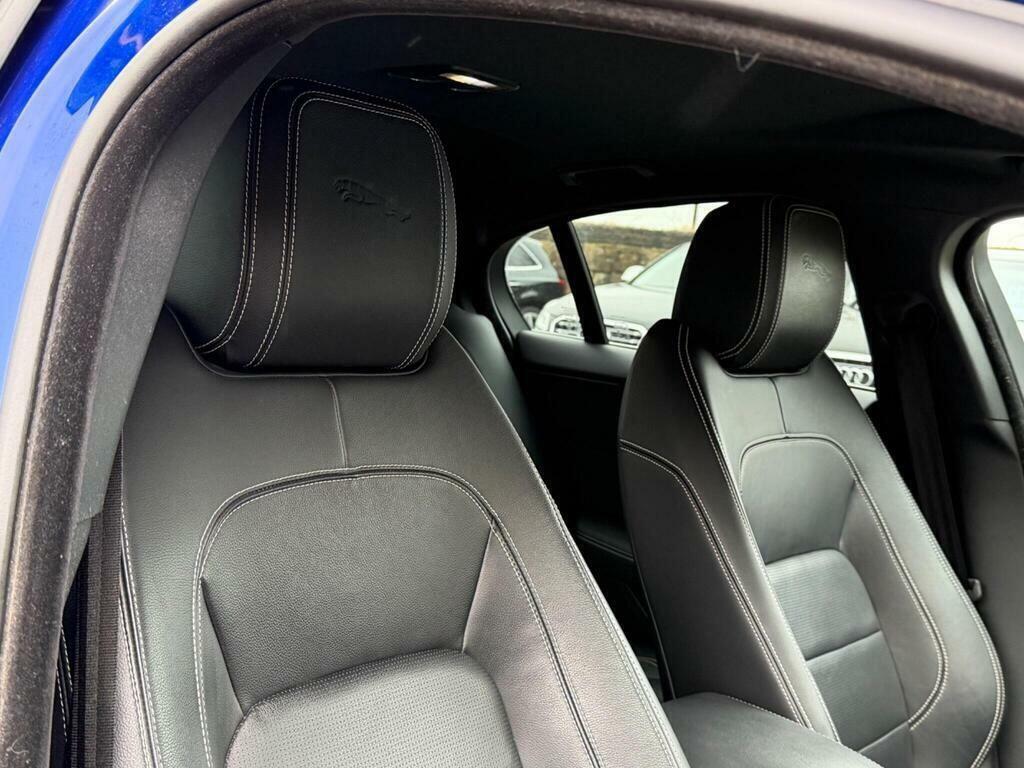 Jaguar XE 2.0 P250i R-dynamic Se Saloon Euro Grey #17