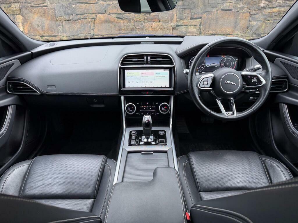 Jaguar XE 2.0 P250i R-dynamic Se Saloon Euro Grey #9
