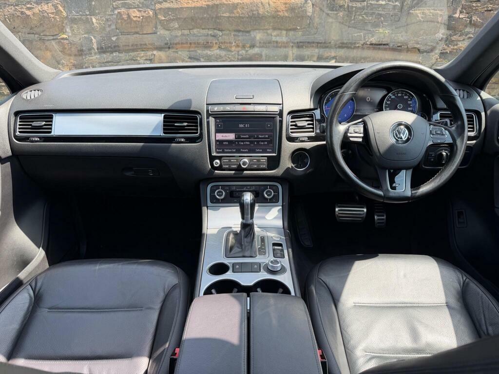 Volkswagen Touareg 3.0 Tdi V6 Bluemotion Tech R-line Suv T White #11