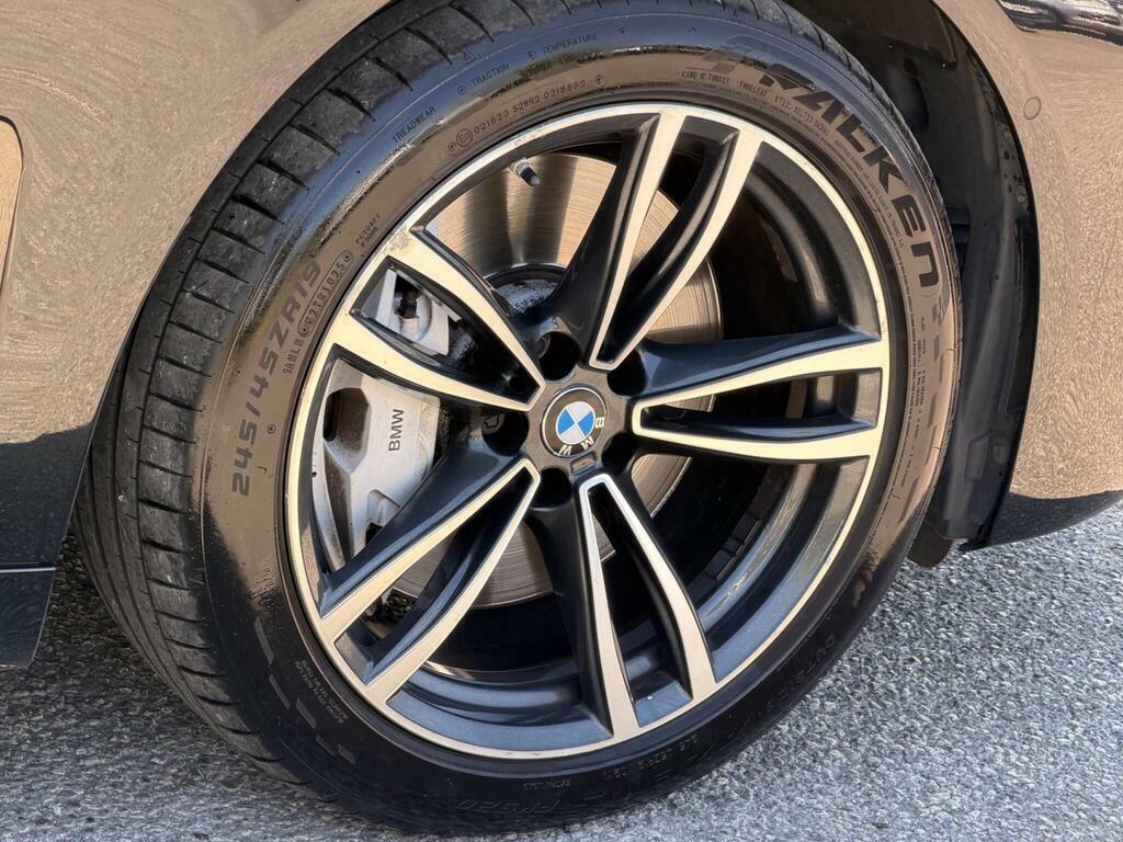 BMW 7 Series   #10