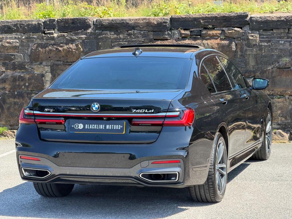 BMW 7 Series   #11