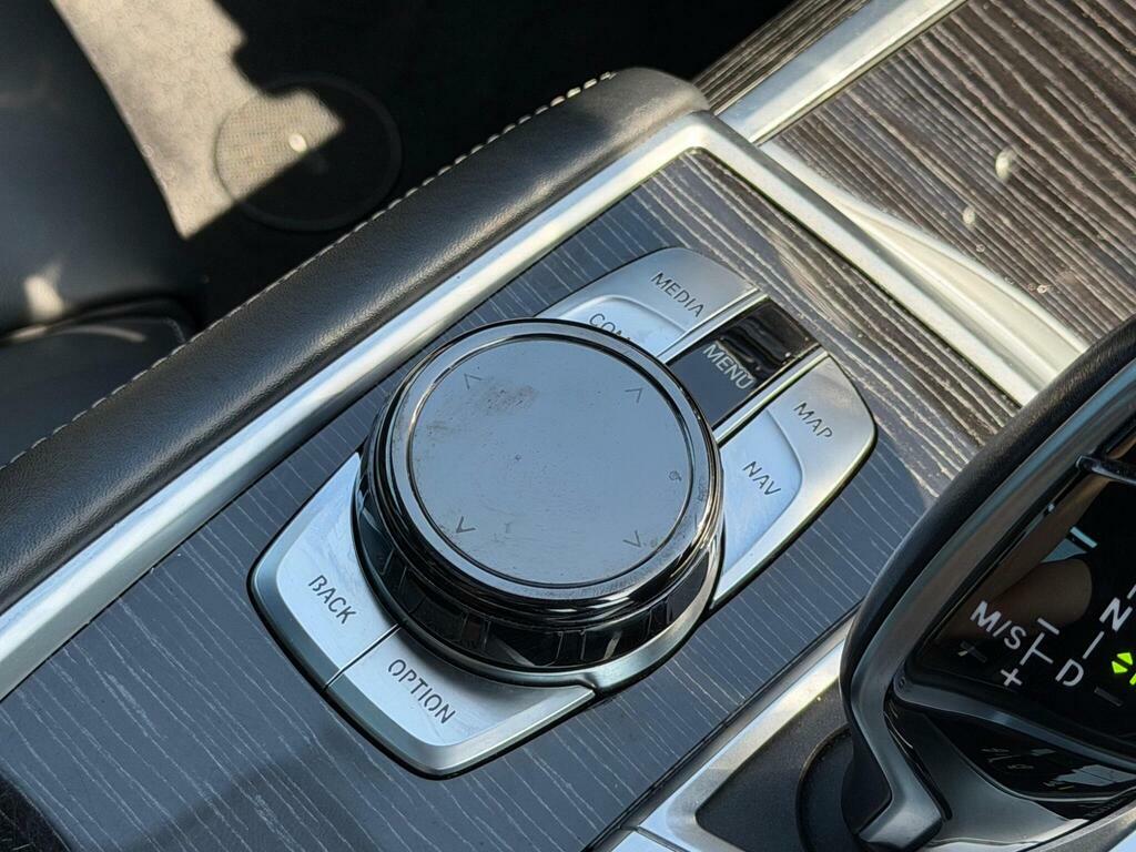 BMW 7 Series   #58