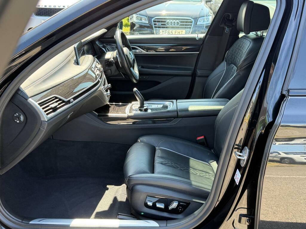 BMW 7 Series   #31