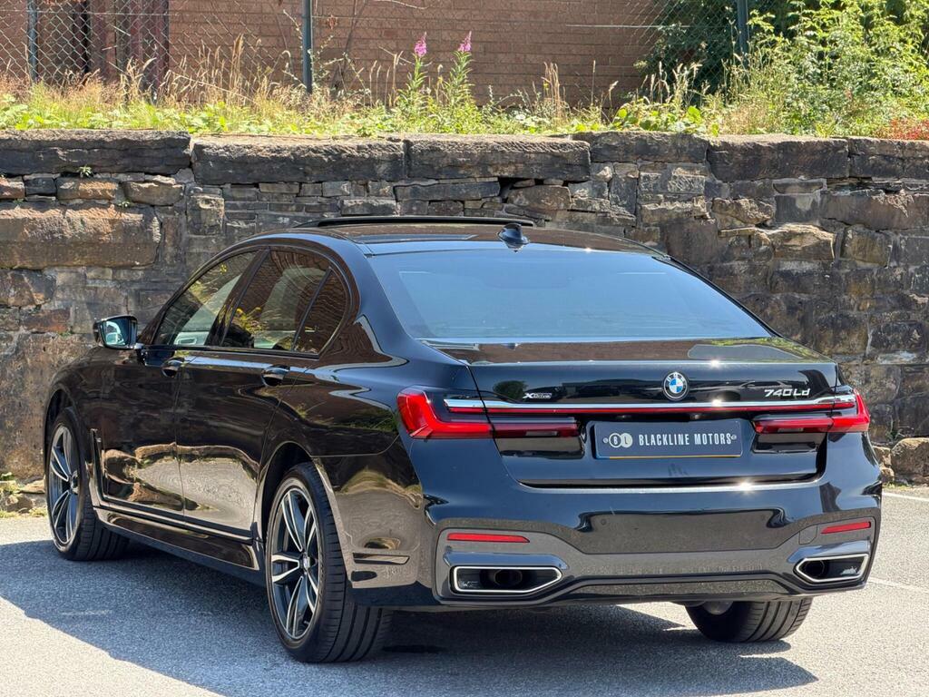 BMW 7 Series   #13