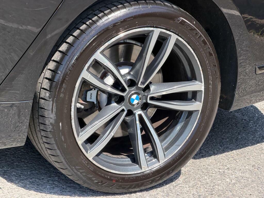 BMW 7 Series   #7