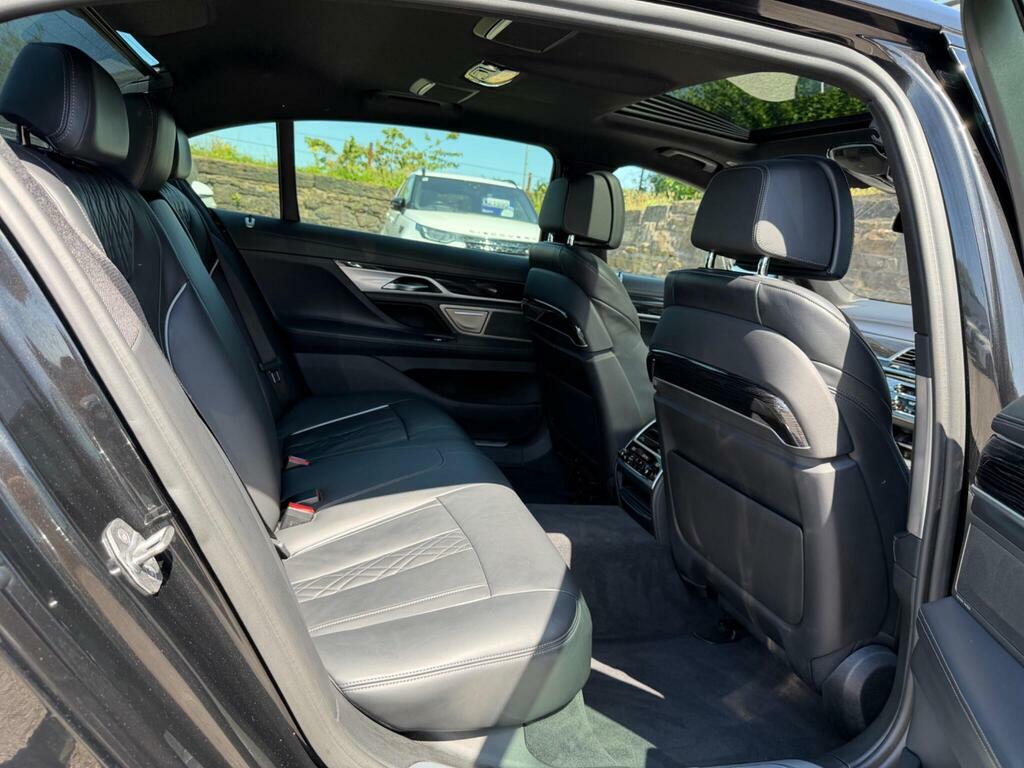 BMW 7 Series   #16