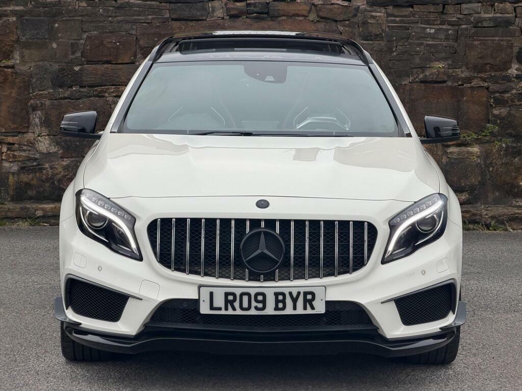 Mercedes-Benz GLA Class 2.0 Gla45 Amg Spds Dct 4Matic Euro 6 S S LR09BYR White #2