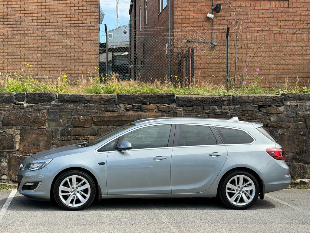 Vauxhall Astra 1.6 16V Sri Sports Tourer Euro 5 Silver #5
