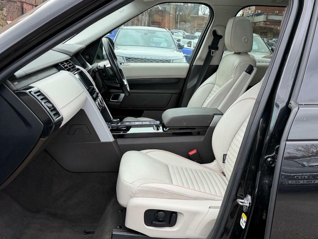 Land Rover Discovery 3.0 Td6 Se Grey #16