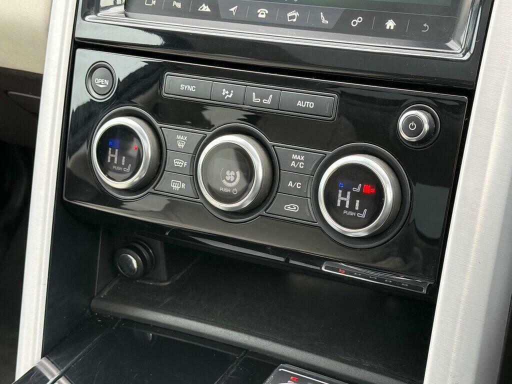Land Rover Discovery 3.0 Td6 Se Grey #40