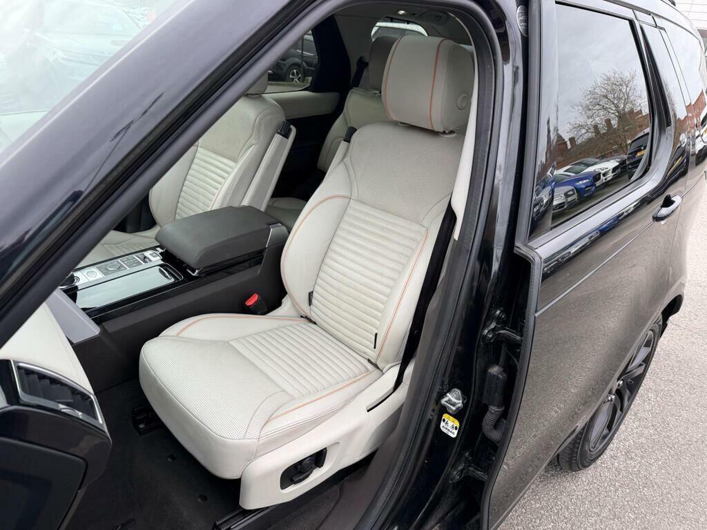 Land Rover Discovery 3.0 Td6 Se Grey #18