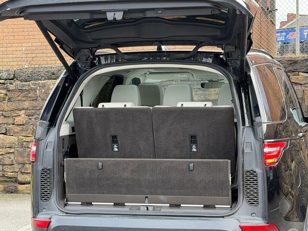 Land Rover Discovery 3.0 Td6 Se Grey #22