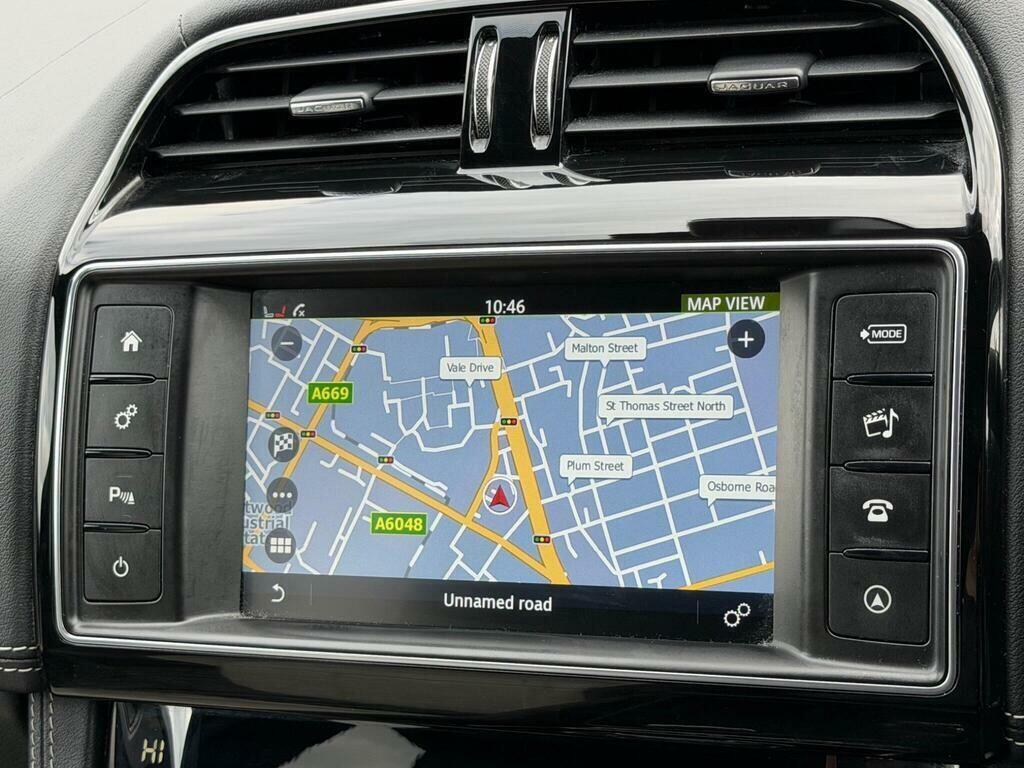 Jaguar F-Pace Suv 3.0 D300 V6 S Awd Euro 6 Ss 2018 Black #30