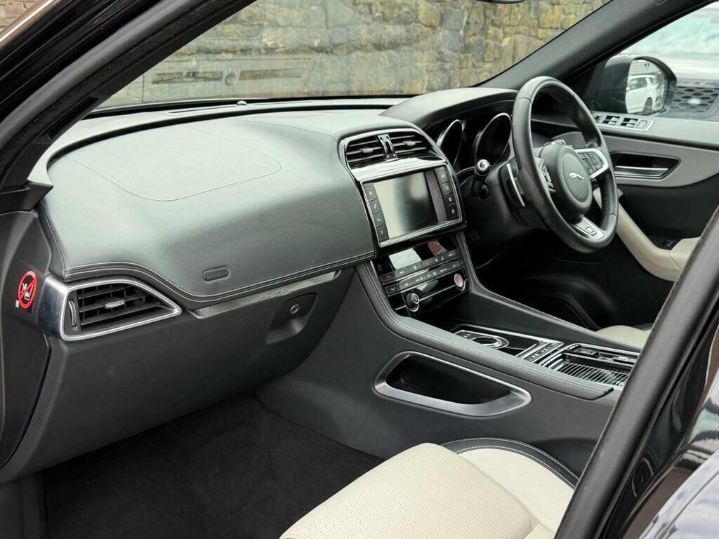 Jaguar F-Pace Suv 3.0 D300 V6 S Awd Euro 6 Ss 2018 Black #12