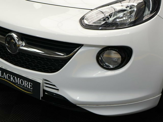 Vauxhall Adam Griffin 1.2 68 Bhp Only 13,791 Mil White #10