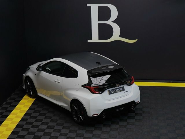 Toyota Yaris 2022 72 1.6 Gr Circuit Awd WN72AYU White #2