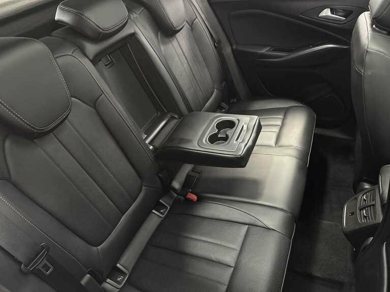 Vauxhall Grandland X 1.2 Turbo Ultimate Blue #24