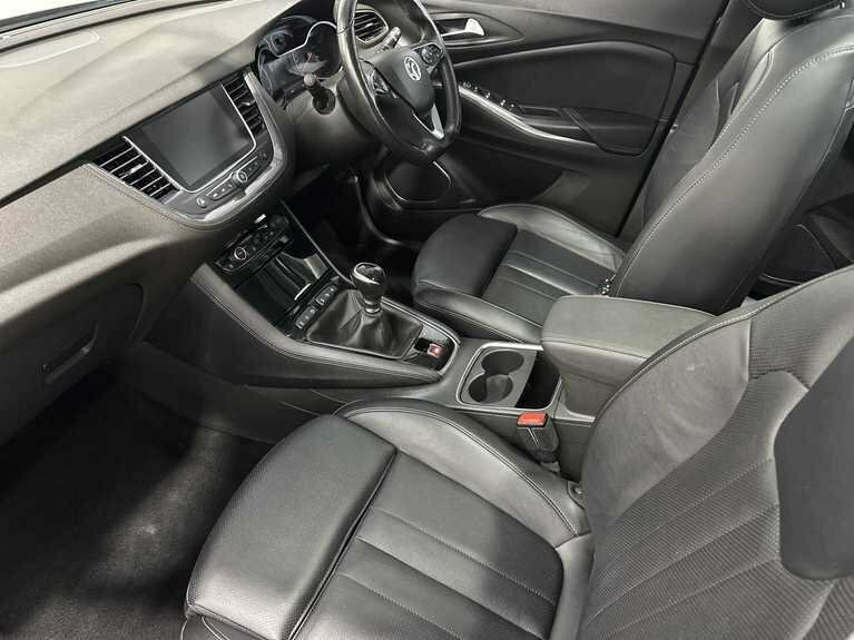 Vauxhall Grandland X 1.2 Turbo Elite Nav #3
