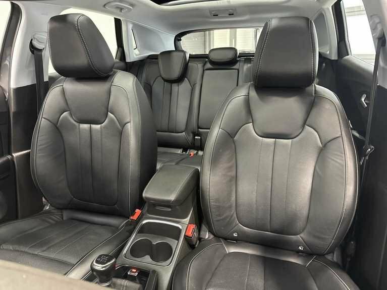 Vauxhall Grandland X 1.2 Turbo Ultimate Blue #31