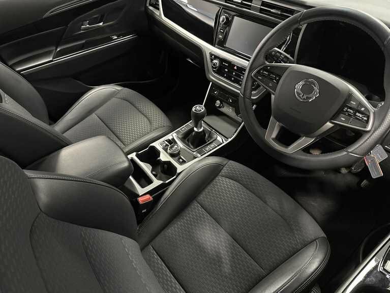 SsangYong Korando 1.5 Ultimate Suv Euro 6 Ss 1 Black #18