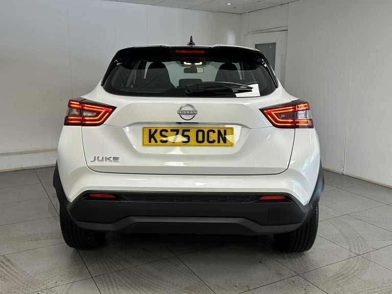 Nissan Juke 1.0 Dig-t Acenta Premium #2