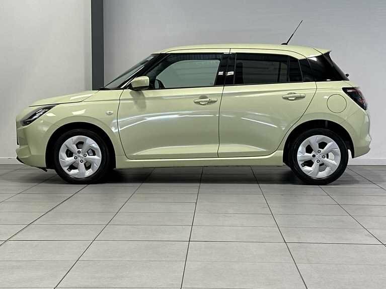 Suzuki Swift 1.2 Mild Hybrid Motion #5