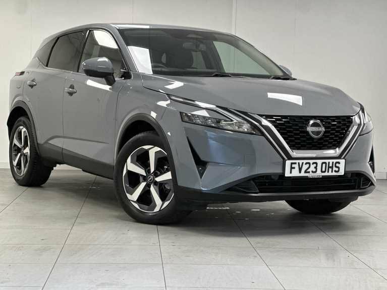Nissan Qashqai 1.3 Dig-t Mh 158 N-connecta