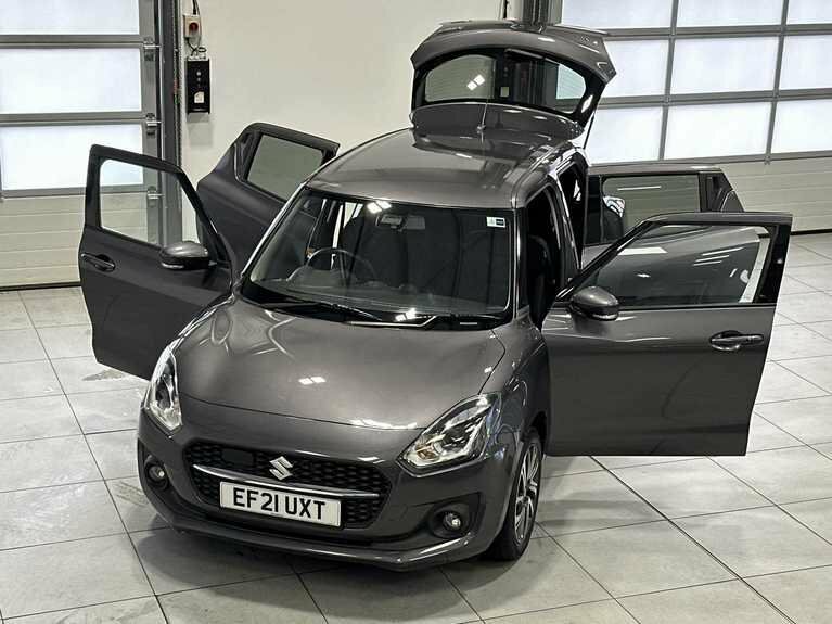 Suzuki Swift Hatchback Red #16