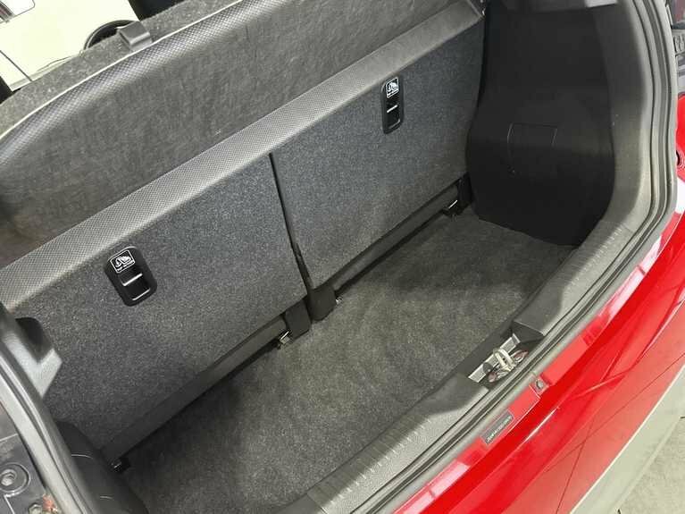 Suzuki Ignis Hatchback #24