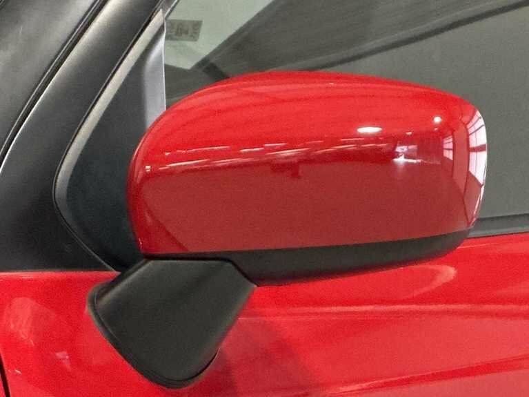 Suzuki Ignis Hatchback #7